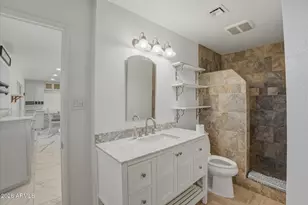 1532 W Loma Ln, Phoenix, AZ 85021 - Photo 12