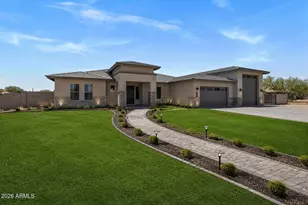 1101 E Dolores Rd, Phoenix, AZ 85086 - Photo 1