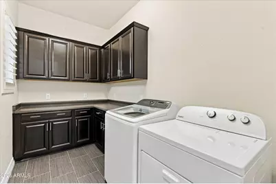 3850 E Carob Drive, Gilbert, AZ 85298 - Photo 34