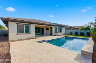 3850 E Carob Dr, Gilbert, AZ 85298 - Photo 36