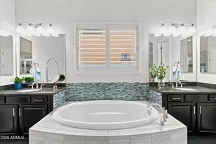 3850 E Carob Dr, Gilbert, AZ 85298 - Photo 26