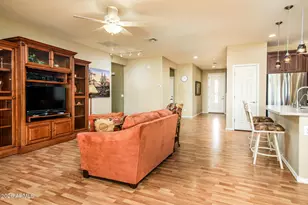 20705 N Lemon Drop Dr, Maricopa, AZ 85138 - Photo 16