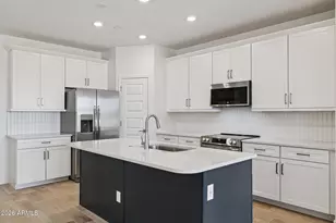 32548 N Smokeview Trl, Peoria, AZ 85383 - Photo 6