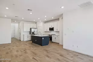 32548 N Smokeview Trl, Peoria, AZ 85383 - Photo 8