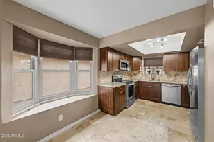 11624 S Papago Cir, Phoenix, AZ 85044 - Photo 18