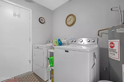 10533 W Cheryl Drive, Sun City, AZ 85351 - Photo 16