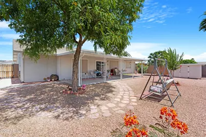 10533 W Cheryl Drive, Sun City, AZ 85351 - Photo 2