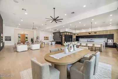 11681 E Cochise Drive, Scottsdale, AZ 85259 - Photo 12