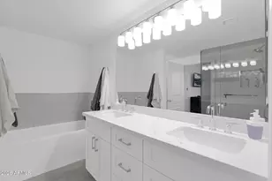 15221 N Clubgate Dr, Scottsdale, AZ 85254 - Photo 26