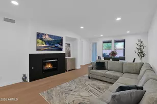 15221 N Clubgate Dr, Scottsdale, AZ 85254 - Photo 2