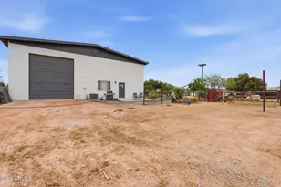 1251 E Loveland Ln, San Tan Valley, AZ 85140 - Photo 104