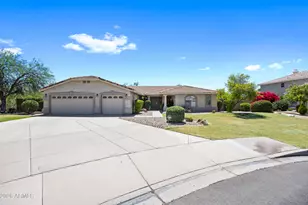 2116 N Avoca, Mesa, AZ 85207 - Photo 1