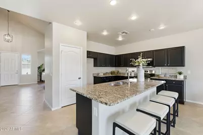 18047 W Caribbean Lane, Surprise, AZ 85388 - Photo 12