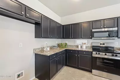 18047 W Caribbean Lane, Surprise, AZ 85388 - Photo 16