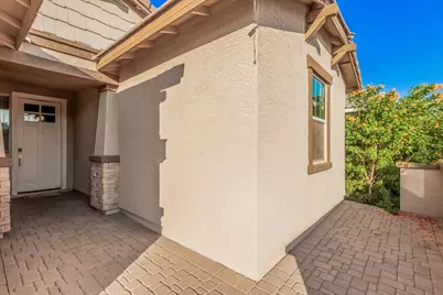 11022 W Levi Drive, Tolleson, AZ 85353 - Photo 4