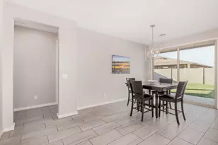 11022 W Levi Dr, Tolleson, AZ 85353 - Photo 8