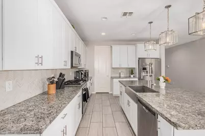 11022 W Levi Drive, Tolleson, AZ 85353 - Photo 10