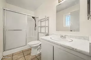 2139 W Eugie Ave, Phoenix, AZ 85029 - Photo 16