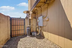 1146 E Magdalena Dr, Tempe, AZ 85283 - Photo 40