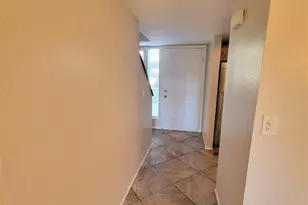 1320 S McKemy St, Tempe, AZ 85281 - Photo 4