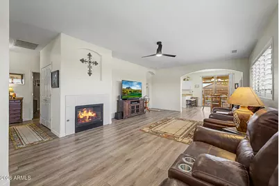 17075 W Northampton Road, Surprise, AZ 85374 - Photo 8