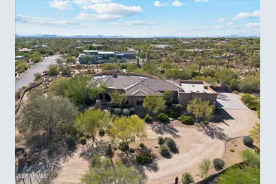8646 E Bronco Trail, Scottsdale, AZ 85255 - Photo 2