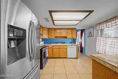 8448 W Turney Avenue, Phoenix, AZ 85037 - Photo 14