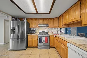 8448 W Turney Ave, Phoenix, AZ 85037 - Photo 12
