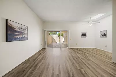 13870 N 108th Drive, Sun City, AZ 85351 - Photo 10
