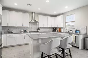 22469 E Mewes Rd, Queen Creek, AZ 85142 - Photo 2