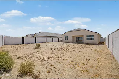24056 W Watkins Street, Buckeye, AZ 85326 - Photo 22