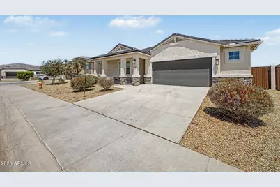 24056 W Watkins Street, Buckeye, AZ 85326 - Photo 2
