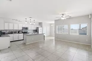 2502 E Tamarisk Ave, Phoenix, AZ 85040 - Photo 2