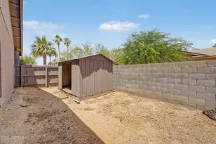 11025 N 41st Pl, Phoenix, AZ 85028 - Photo 18