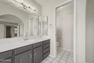11025 N 41st Pl, Phoenix, AZ 85028 - Photo 12
