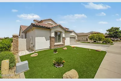 6745 S Rachael Way, Gilbert, AZ 85298 - Photo 2