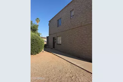 4709 E Belleview Street, Phoenix, AZ 85008 - Photo 1