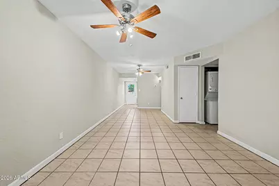 3301 E Earll Drive #120, Phoenix, AZ 85018 - Photo 4