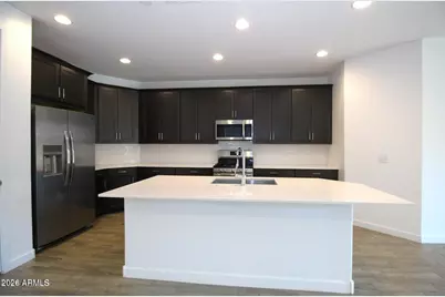 1649 W La Mirada Drive, Phoenix, AZ 85041 - Photo 10
