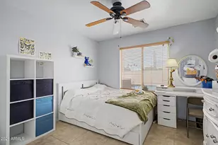 6929 S 11th Dr, Phoenix, AZ 85041 - Photo 24