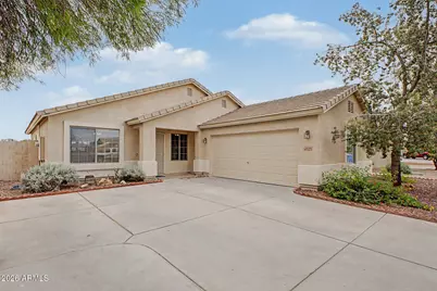 6929 S 11th Drive, Phoenix, AZ 85041 - Photo 4