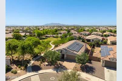 18571 W Pierson Street, Goodyear, AZ 85395 - Photo 4