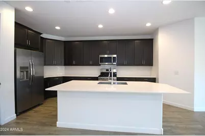 1649 W La Mirada Drive, Phoenix, AZ 85041 - Photo 10