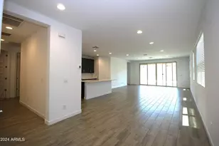 1649 W la Mirada Dr, Phoenix, AZ 85041 - Photo 6