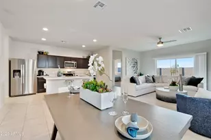 16205 N Catanzaro Dr, Maricopa, AZ 85138 - Photo 2