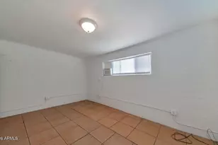 909 S 35th Ave, Phoenix, AZ 85009 - Photo 22