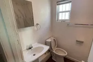 909 S 35th Ave, Phoenix, AZ 85009 - Photo 16