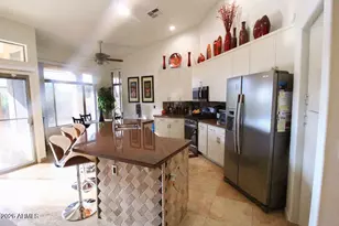 17018 N 44th Pl, Phoenix, AZ 85032 - Photo 2