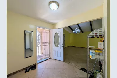 3848 W North Lane, Phoenix, AZ 85051 - Photo 10