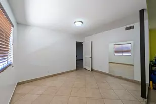3848 W North Ln, Phoenix, AZ 85051 - Photo 32